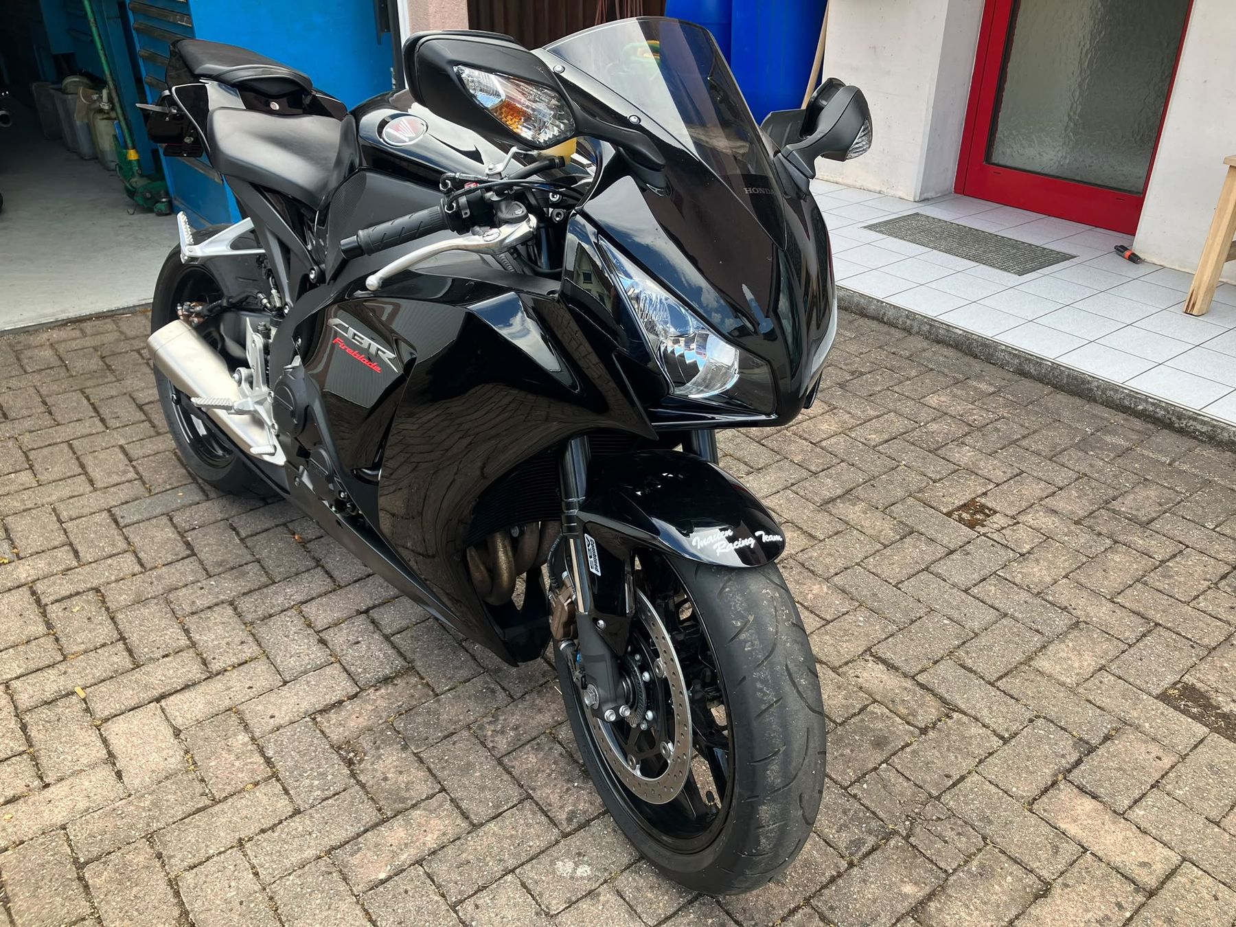 Honda Strasse: Honda CBR1000RA mit nur 1523 Km – Gebraucht aus Bühler von DealHaus_Ostschweiz