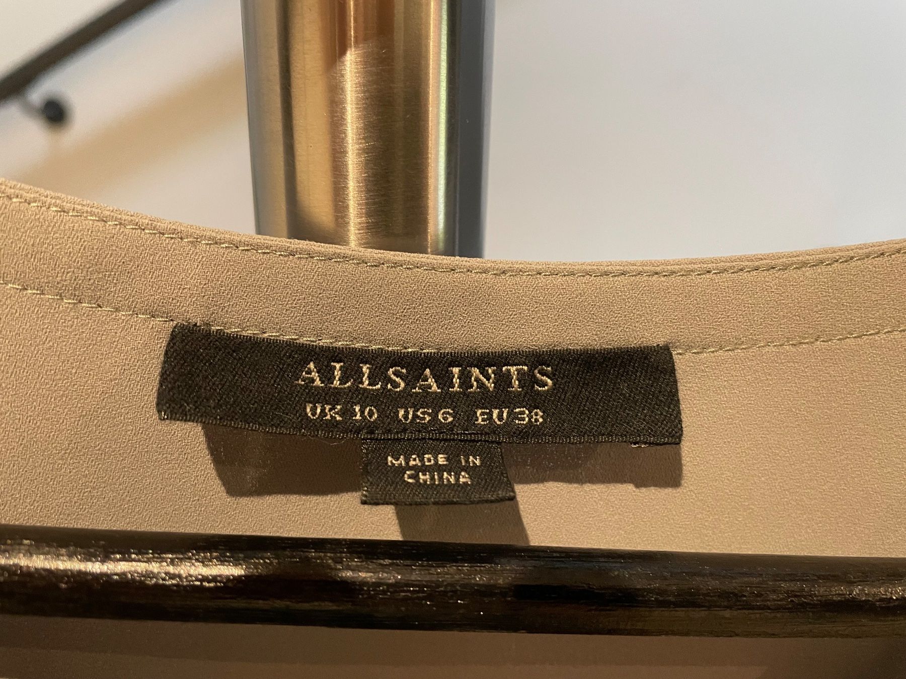Allsaints Camicette: Bluse von Allsaint – Usato da Bonstetten venduto da Pina15 1