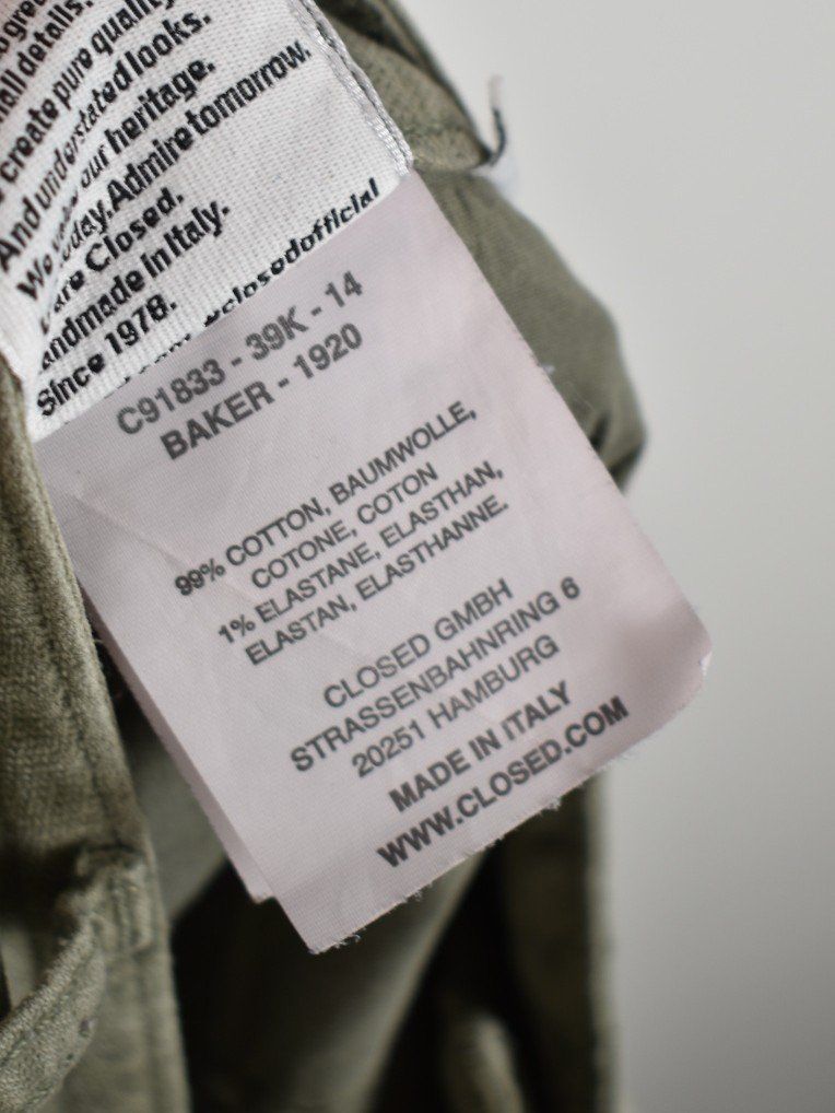 Closed Pantaloni: Closed Baker Hose, Samtoptik, W34, grün – Usato da Nürensdorf venduto da 2ND_STORY 7