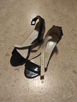 schwarze high heels