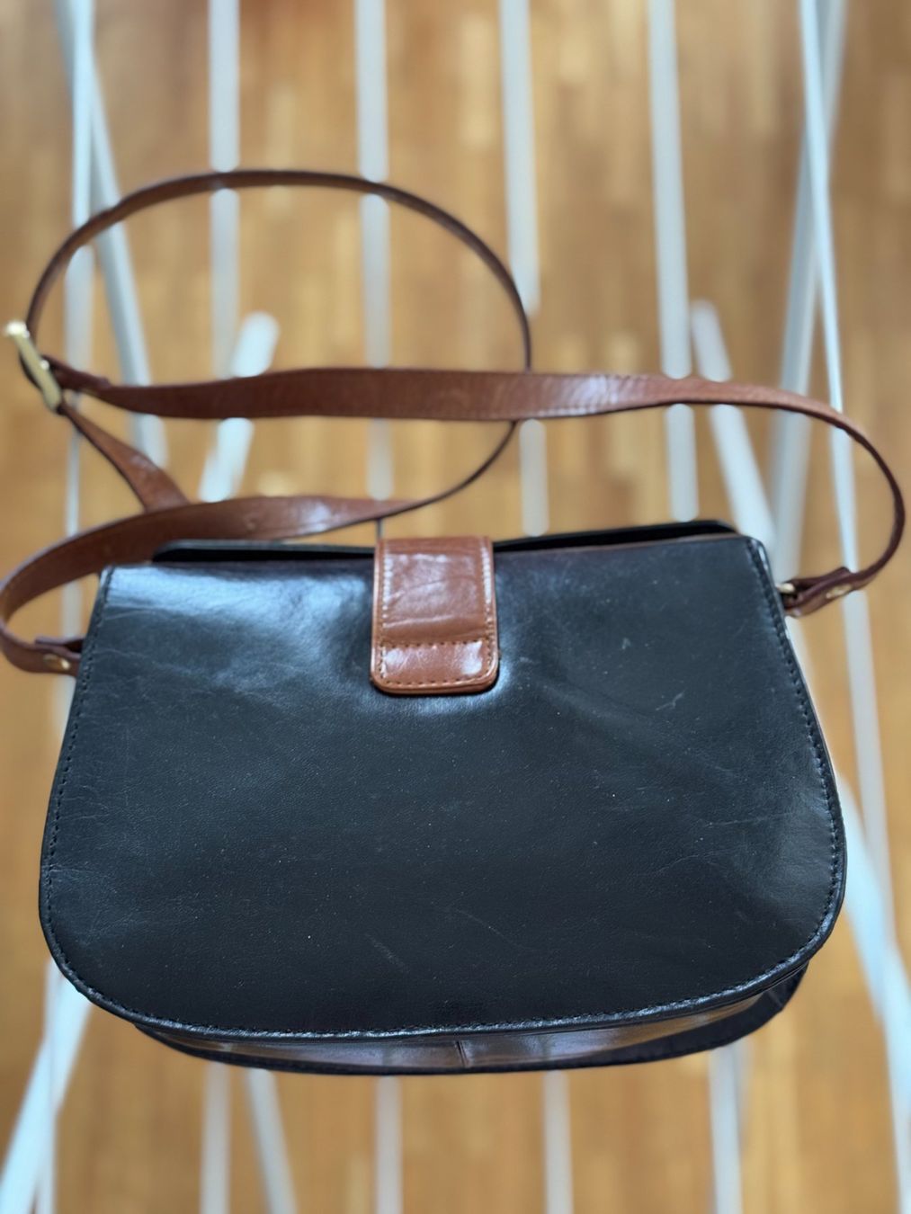 Taschen für Damen: Vintage Umhängetasche aus echtem Leder – Gebraucht aus Onex von Joliechose6 1