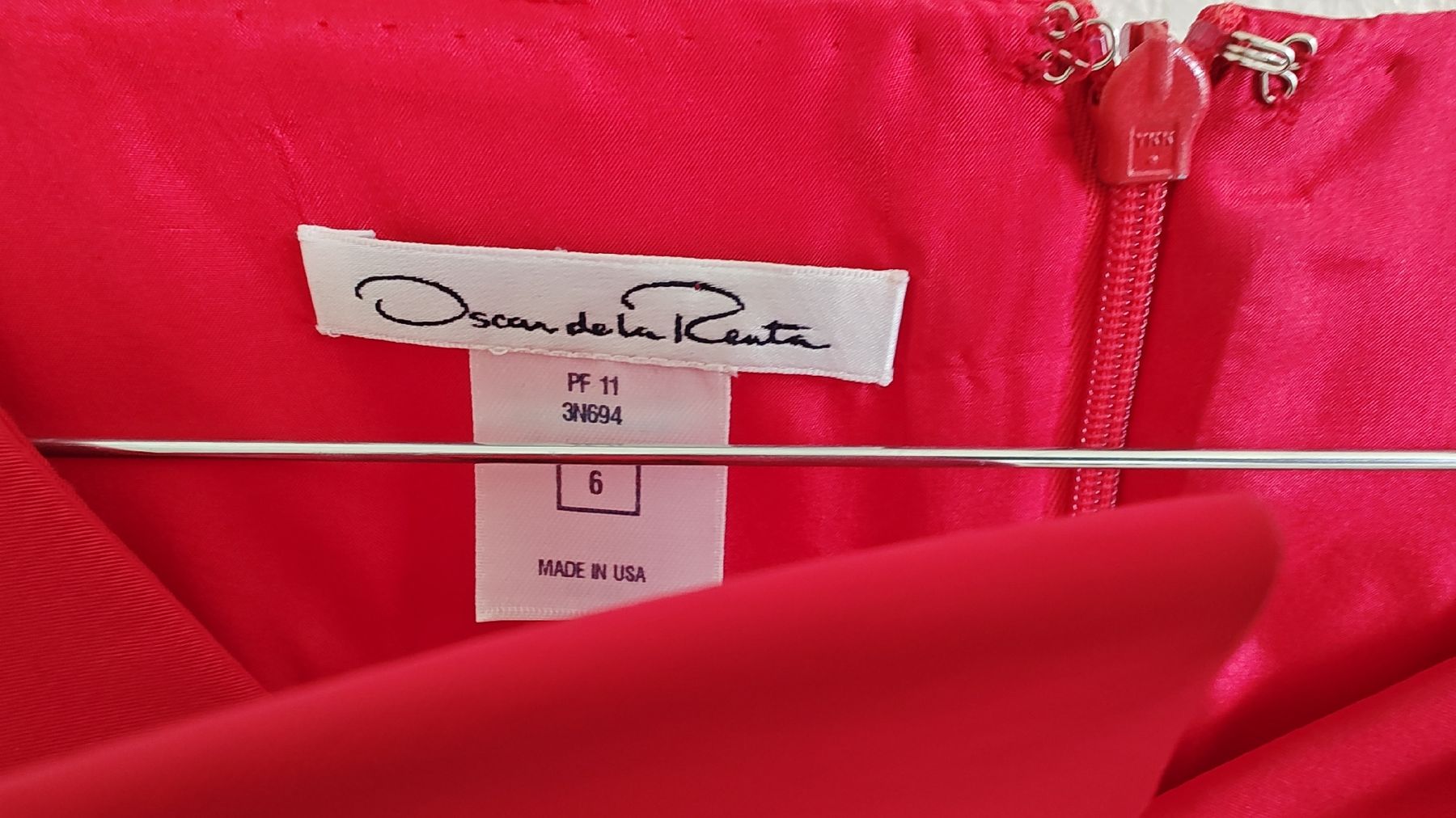 Vestiti: Kleid / Oscar de la Renta – Usato da Thalwil venduto da Billie_Green 1