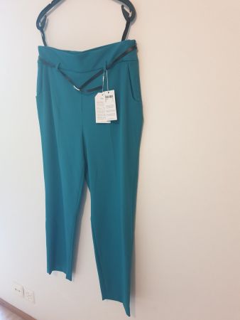 Madelaine Damen Hose Gr.44 mit Gurt neu mit Etikette