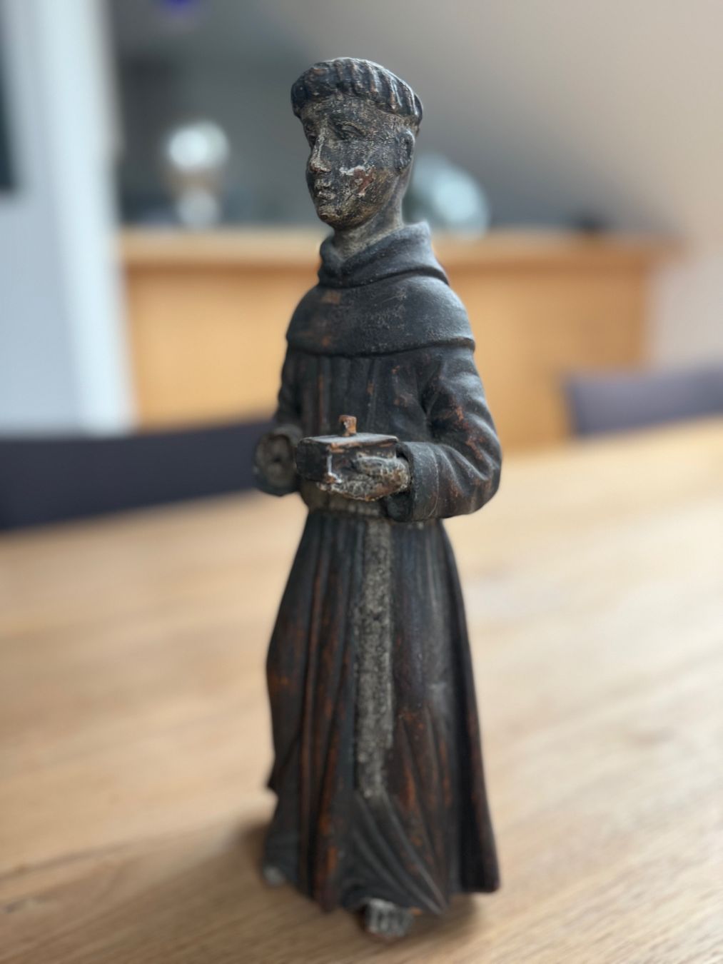 Statuette: Mönchsfigur aus Holz. Antik. – Usato da Solothurn venduto da Spektrum007 1