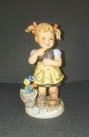 Hummel Figur Maedchen mit Blumenkorb guter Zustand