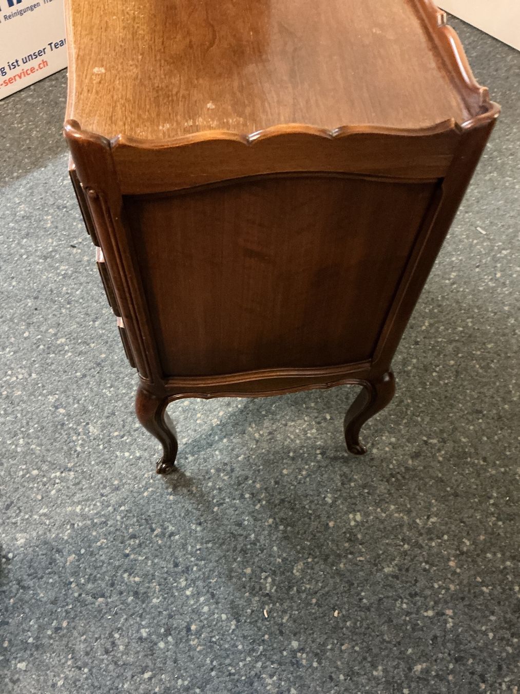 Commodes: Klassische Stilkommode geschwungen – D'occasion à Bern par vielerart 2