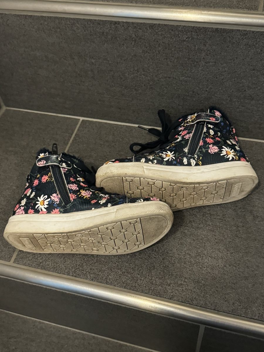 Scarpe per ragazze: Friboo Stiefel, Blumenmuster, 27, Mädchen – Usato da Wilen b. Wil venduto da carpediem25 3