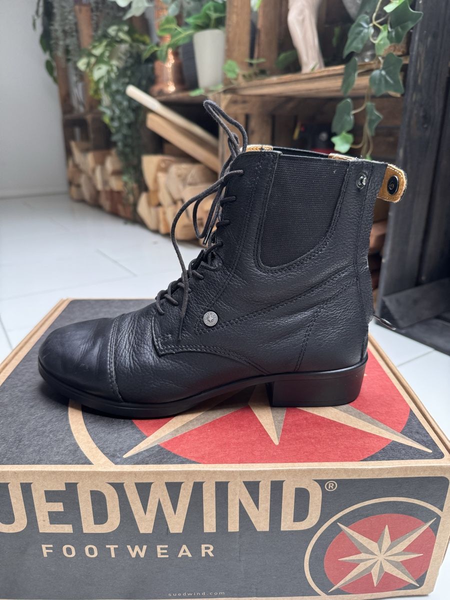 Scarpe da donna: Reitstiefeletten Gr.37 – Usato da Nürensdorf venduto da Philippanie 1