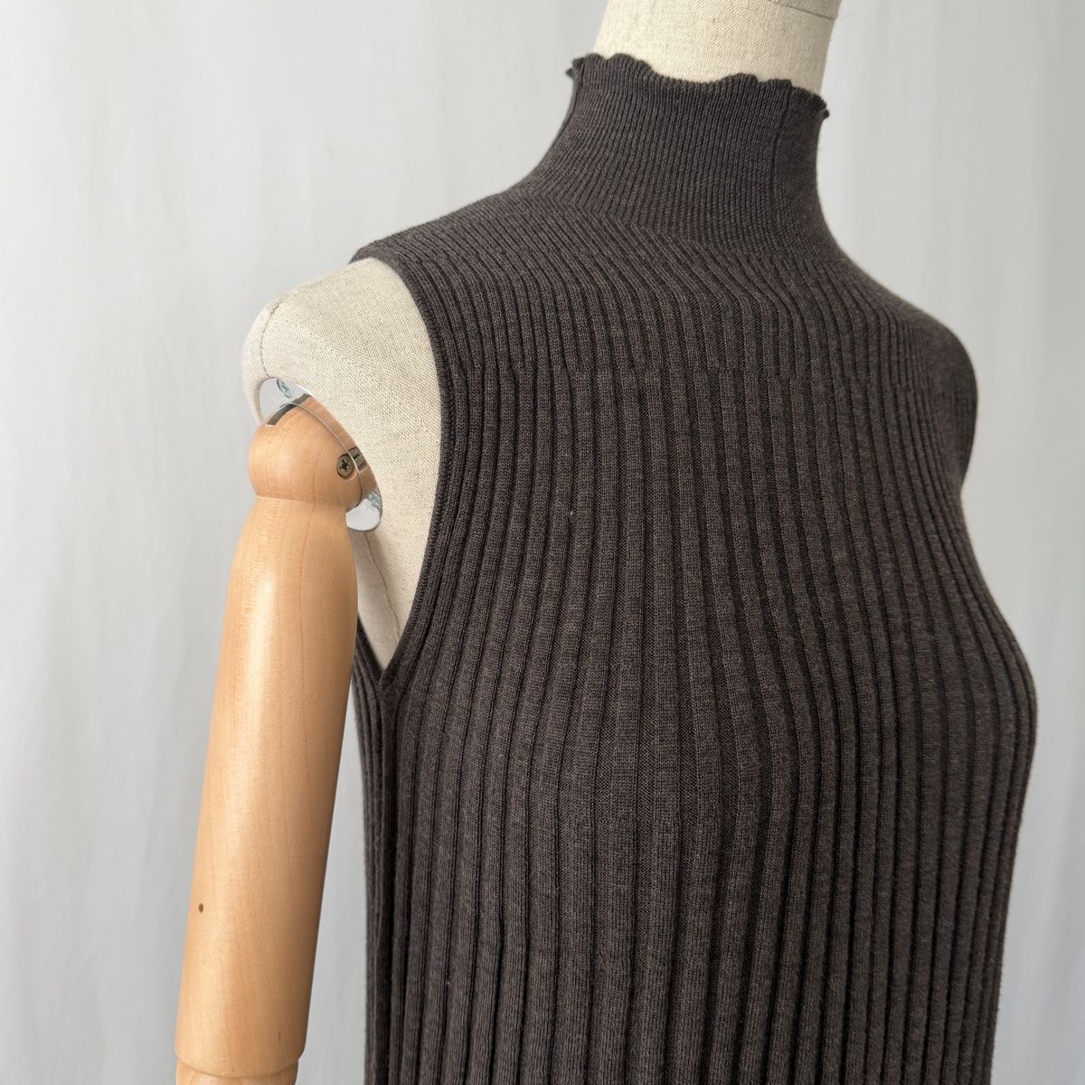 Hemisphere Maglioni & Felpe: HEMISPHERE New Wool Pullover – Nuovo (secondo la descrizione) da Emmen venduto da Colette-Juliette 1