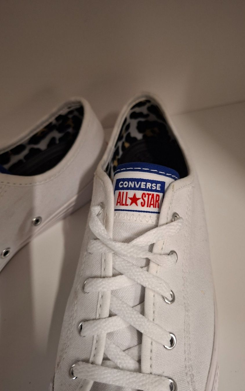 Converse Scarpe da donna: Converse All Star Sneaker Gr. 37 – Nuovo (secondo la descrizione) da hombrechtikon venduto da Marijo 1