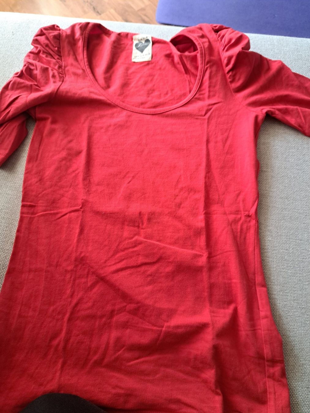 Zara T-shirt: T-shirt – Usato da Triesenberg venduto da Anastasia26