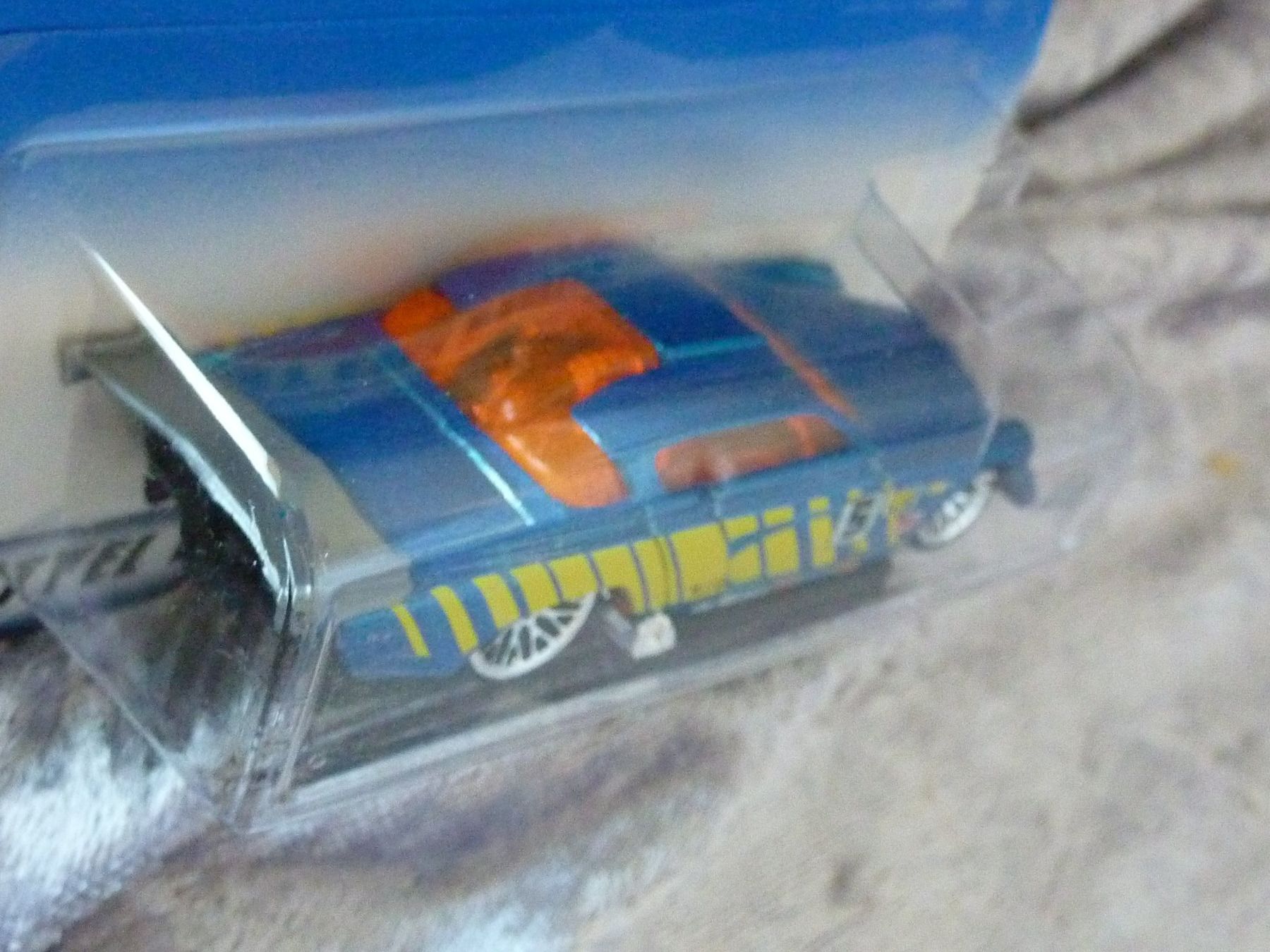 Hot Wheels Modellautos: Studebacker AT-A-Tube FE 1:64 – Neu und originalverpackt aus Dürrenäsch von Cobra1ch 3