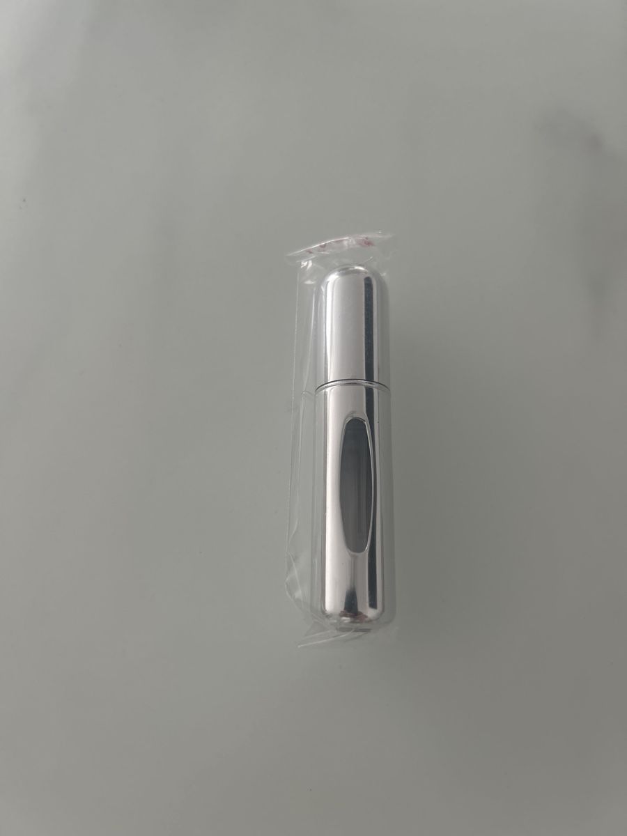Parfum & Eau de Toilette: Parfumzerstäuber 5ml Reisegrösse Nachfüllbar Neu – Neu und originalverpackt aus Suhr von SchnapperCH
