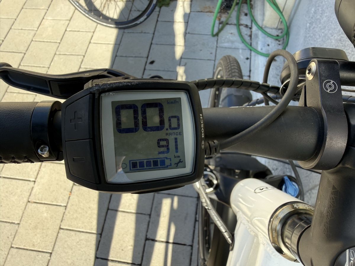 Riese & Müller Vélos: Riese & Müller E-Bike mit Bosch Performance Line Motor  – D'occasion à Oberentfelden par speed_71 4