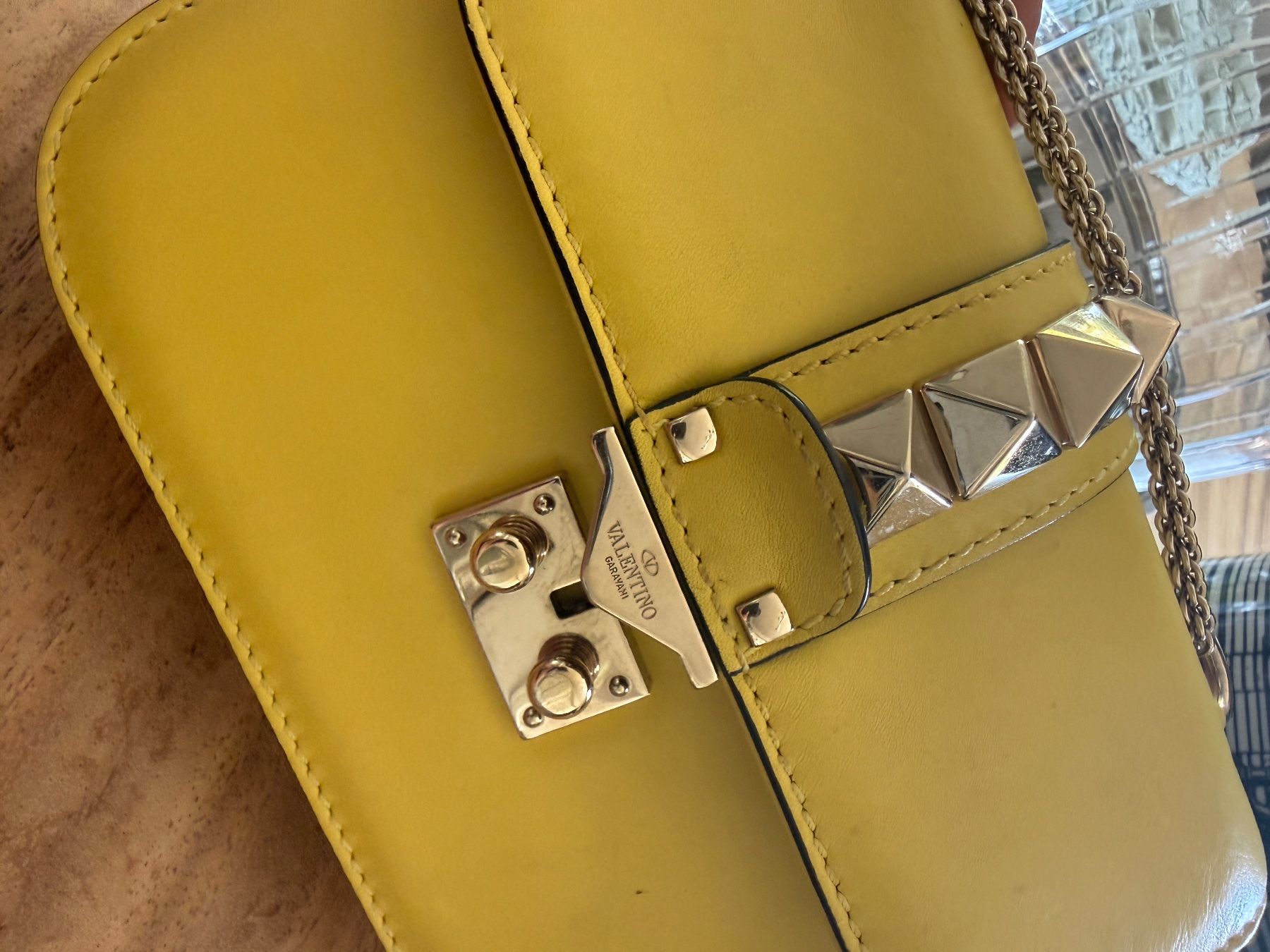 Valentino Borse da donna: VALENTINO GARAVANI TASCHE – Usato da Männedorf venduto da man_ccm6 1