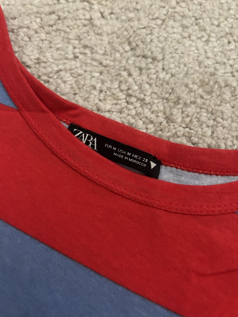 Zara T-Shirts: Zara Shirt – Gebraucht aus Wattwil von mar_q66h 1