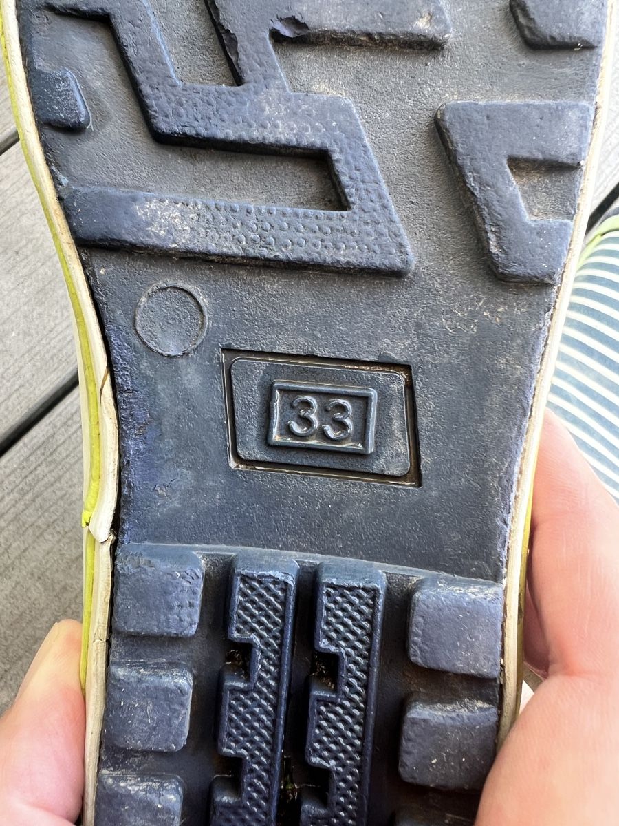 Scarpe da uomo: Gummistiefel gestreift Grösse 33 gebraucht – Usato da Uetendorf venduto da pink2 3
