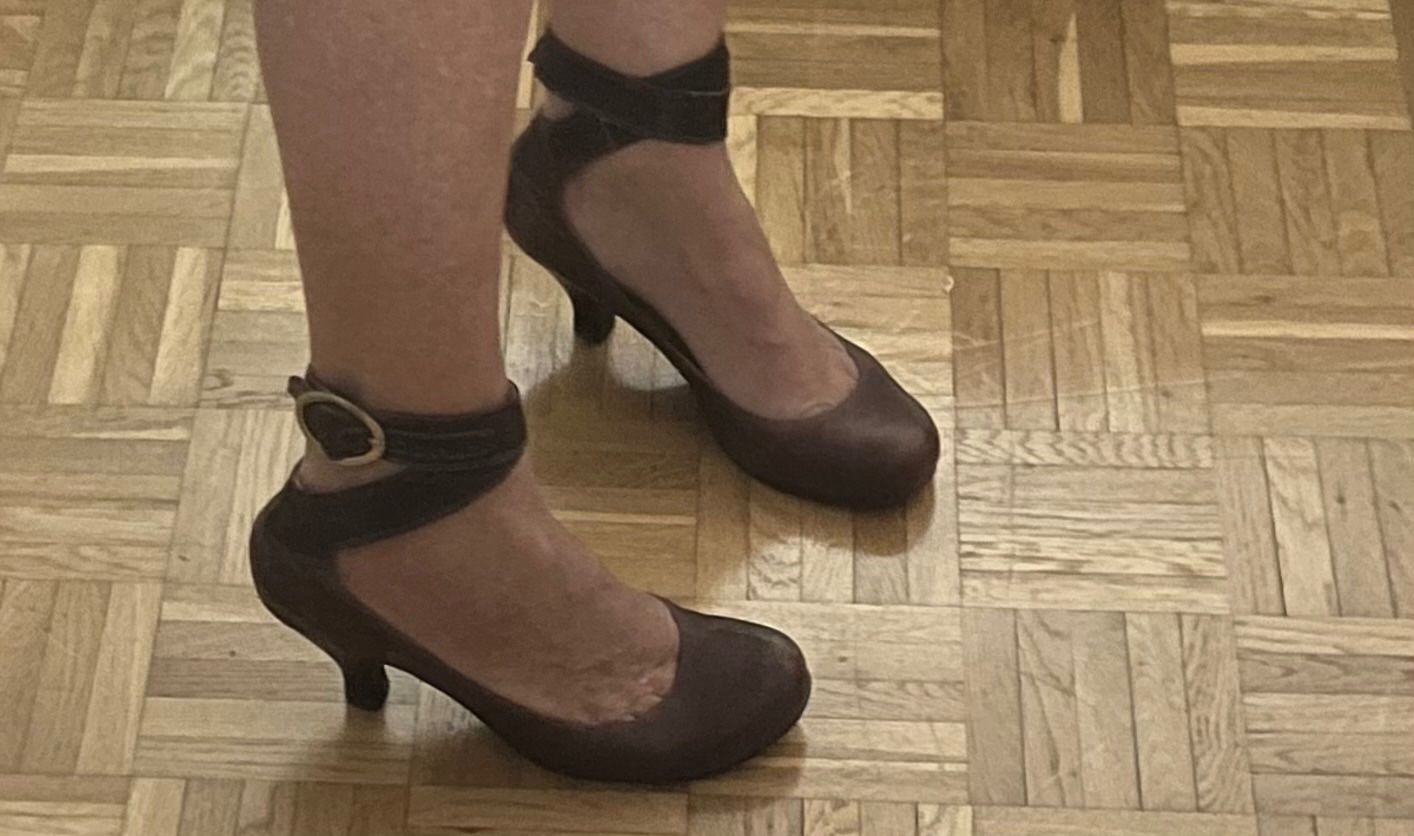 Chaussures femmes: Jeffrey Campbell California, Pumps Gr. 38 – D'occasion à Luzern par Lampion 3