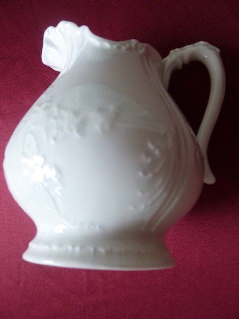 Caraffe: Caraffe antique en porcelaine – Usato da Montreux venduto da Art_et_antiquites 1