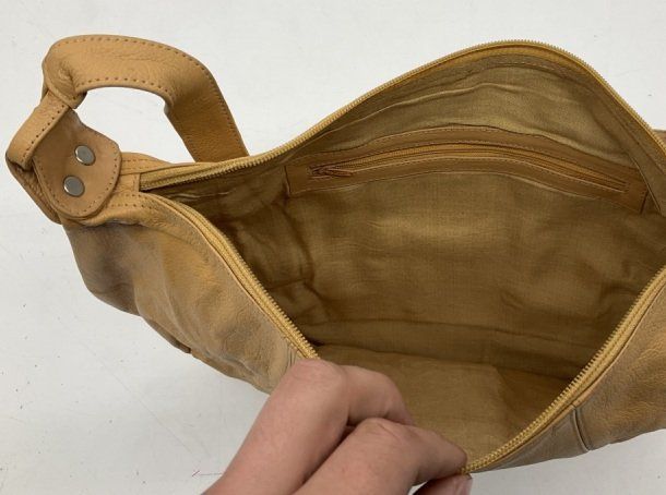 Borse da donna: 3 stück Echtleder Umhängetasche – Nuovo (secondo la descrizione) da Uerkheim venduto da Justi.y 2