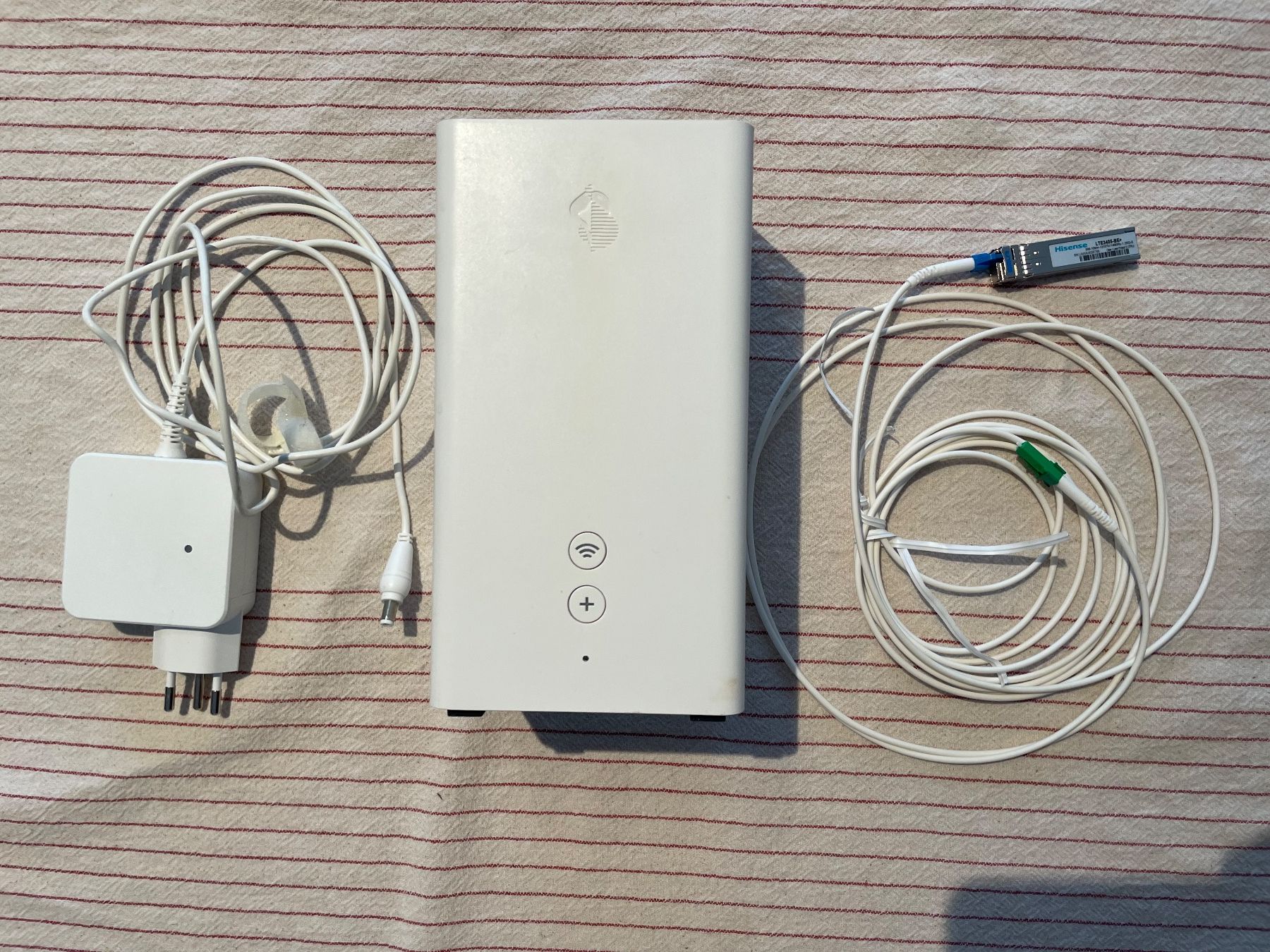 Swisscom Modem & Router: Swisscom Internet-Box 2 – WLAN Router – Usato da Uerkheim venduto da Gerodahero