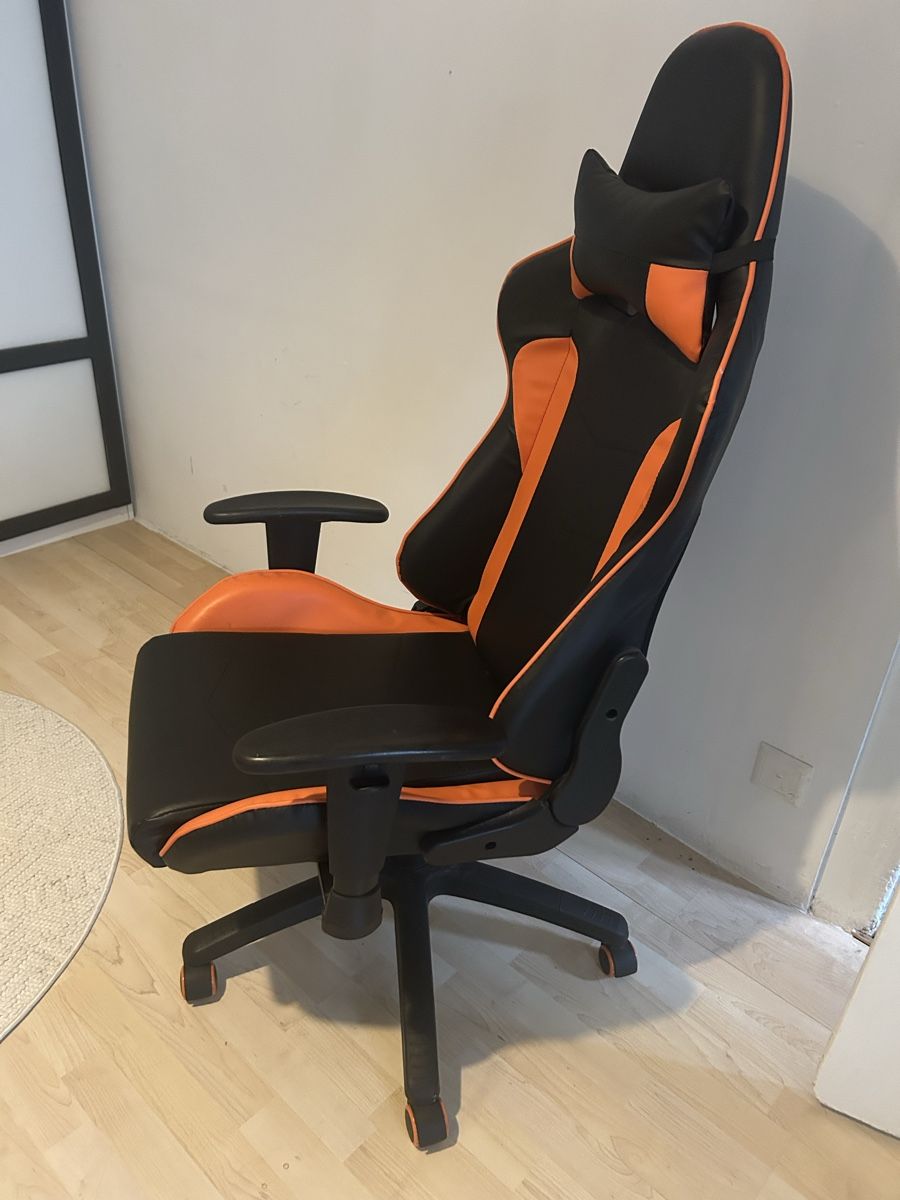 Stühle: Gaming Stuhl – Gebraucht aus Schinznach Dorf von Soba 2