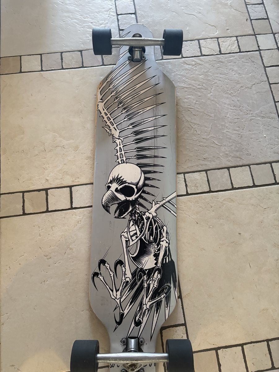 Skateboards: Skeleton Bird Longboard Skateboard – Usato da Arisdorf venduto da SaleSomeThings