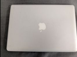 MacBook Pro 13” Early 2011 – i5 / 1 TB HDD