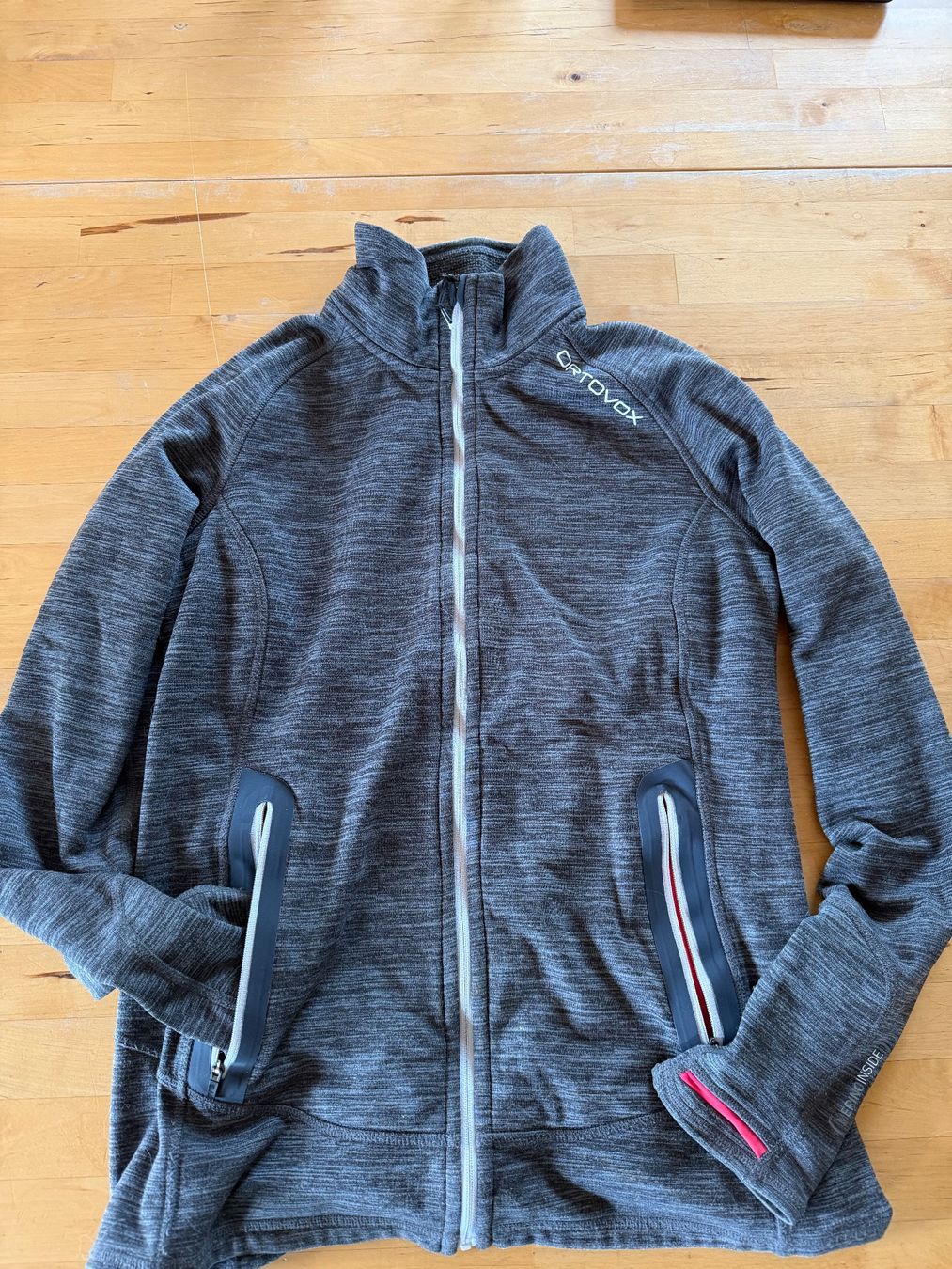 Ortovox Pulls & Sweat-shirts: Ortovox Pullover Grösse M – D'occasion à St. Gallen par simeli-
