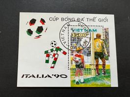 VIETNAM 1990 FOOTBALL WORLD CUP gest. Super (E442)