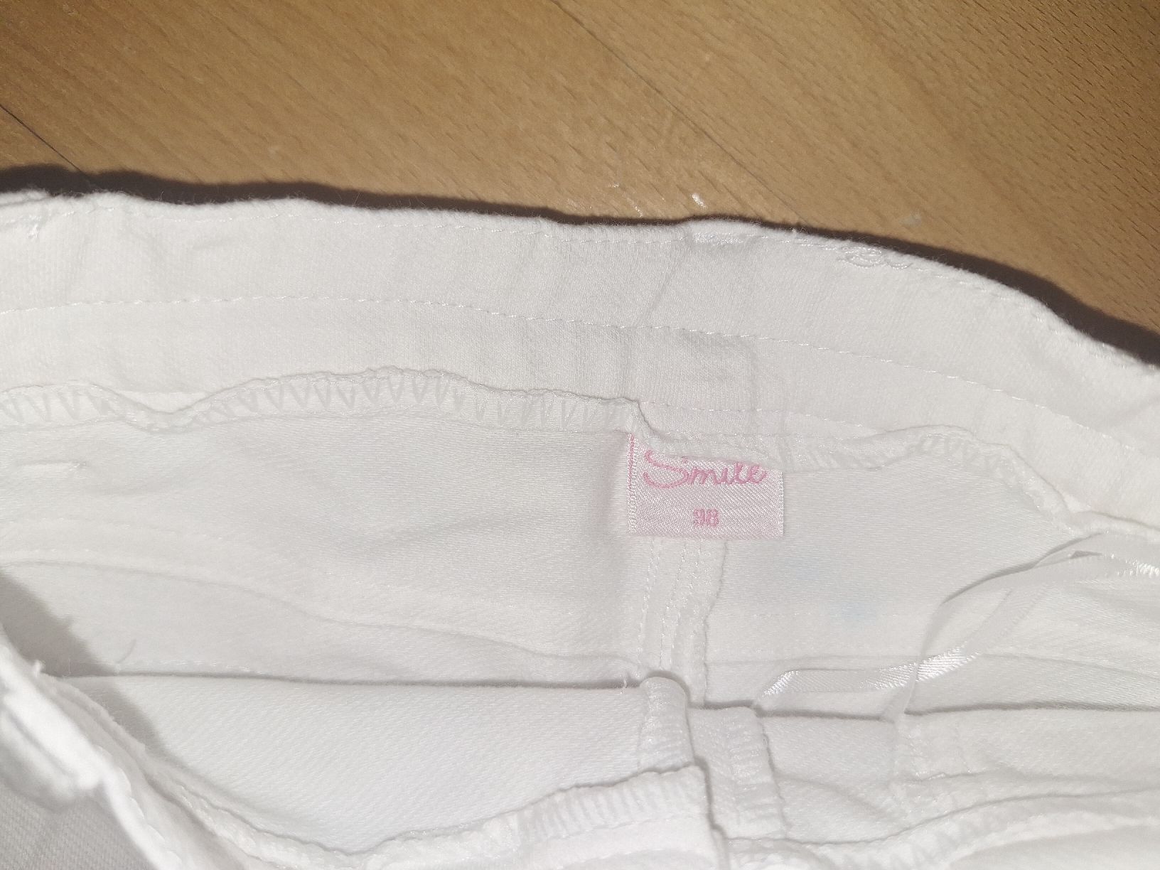 Pantaloni: weisse Hose in Gr. 98 NEU – Nuovo (secondo la descrizione) da Oberrieden venduto da man_tky9 2