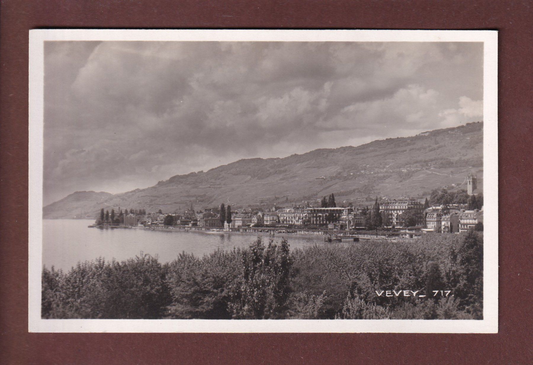 Ansichtskarten: VEVEY – Gebraucht aus Pully von nicecards