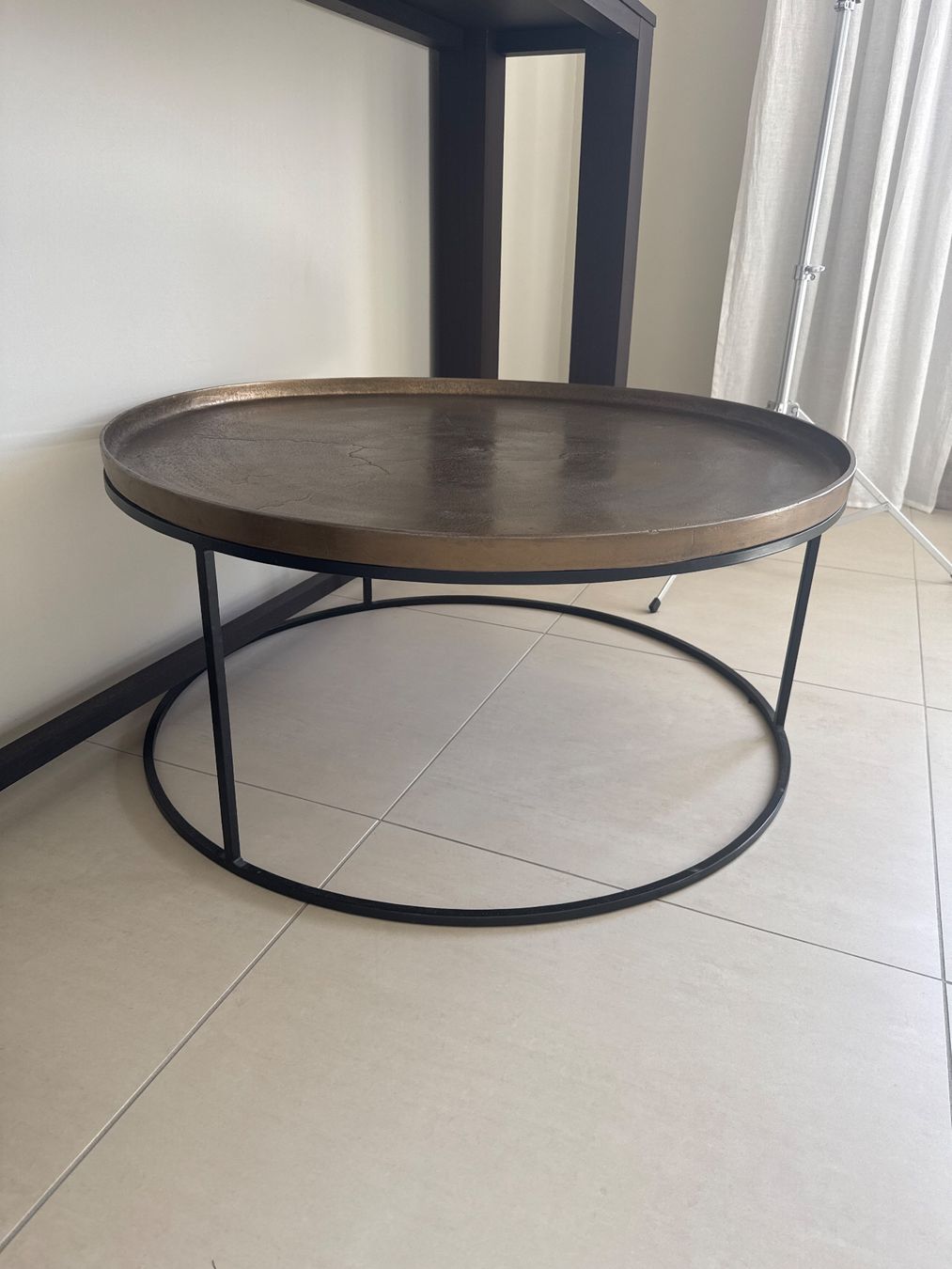 Tavoli: Table basse ronde design moderne - – Usato da Mathod venduto da ARUM00 2