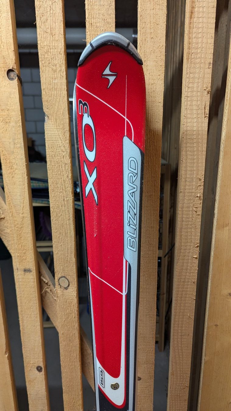 Blizzard Skis: Blizzard XO3 inkl. Bindung 159cm – Gebraucht aus Wichtrach von itstrue