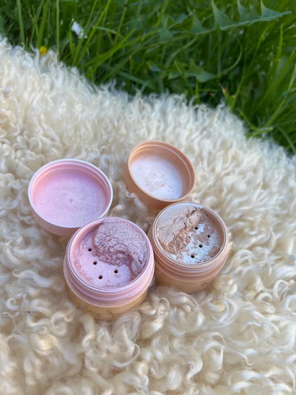 Make-up: Kylie Cosmetics Highlighter ungebraucht/unused – Nuovo (secondo la descrizione) da Brüttisellen venduto da ali_6jnz