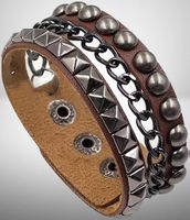 🛠️ Rebellisch & Lässig - Nieten-Dorn-Ketten Armband 🔥💫