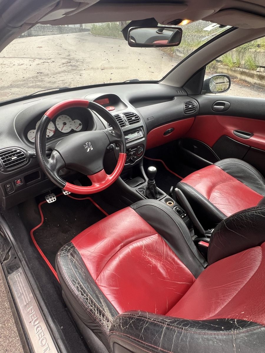 Peugeot Automobili: Peugeot 206 cc ab MFK – Usato da Murgenthal venduto da pae_2smr 3
