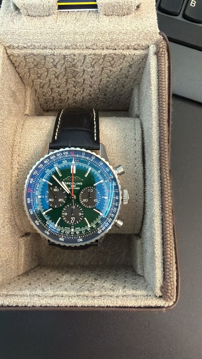Breitling Uhren: Montre Breitling Navitimer 46  – Neu (gemäss Beschreibung) aus Biel/Bienne von Sindaco75