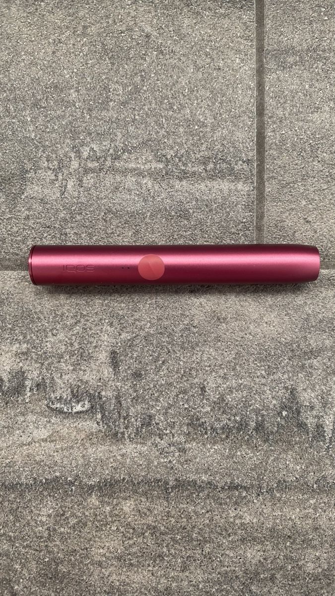 Iqos Altri Prodotti per fumatori: IQOS Iluma Kit – Usato da Oberglatt ZH venduto da stellina97 4