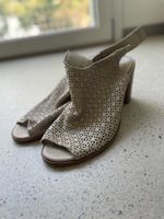 Pasito Leder Sandalen Beige Sommerschuhe Gr. 41!
