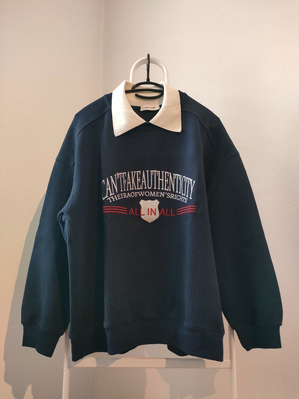 Maglioni & Felpe: Wunderschönes Sweatshirt mit Textmotiv – Nuovo (secondo la descrizione) da Dietikon venduto da MJ_Sporting 4