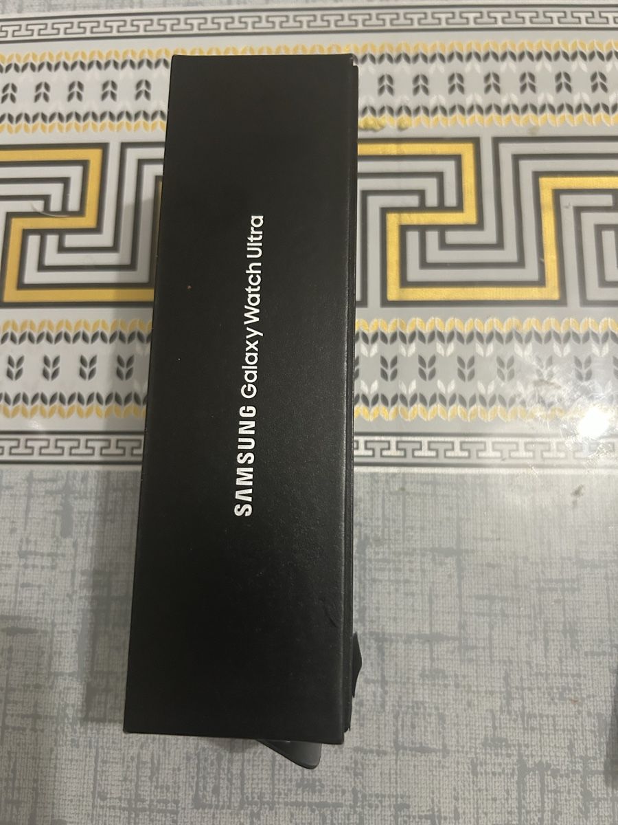Samsung Smartwatch: Galaxy watch Ultra  – Nuovo (secondo la descrizione) da Zürich venduto da jaa_xg97 5