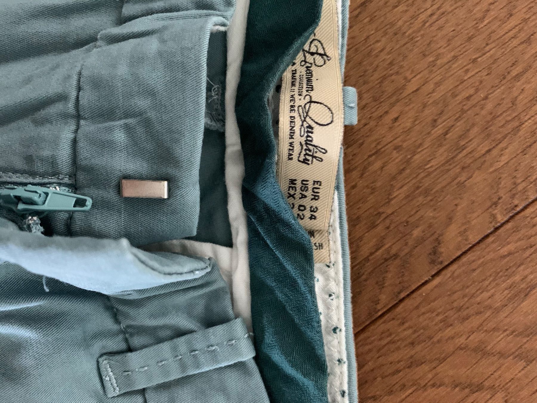 Pantaloni: Hose 34 – Usato da Buchrain venduto da Ham2383 1