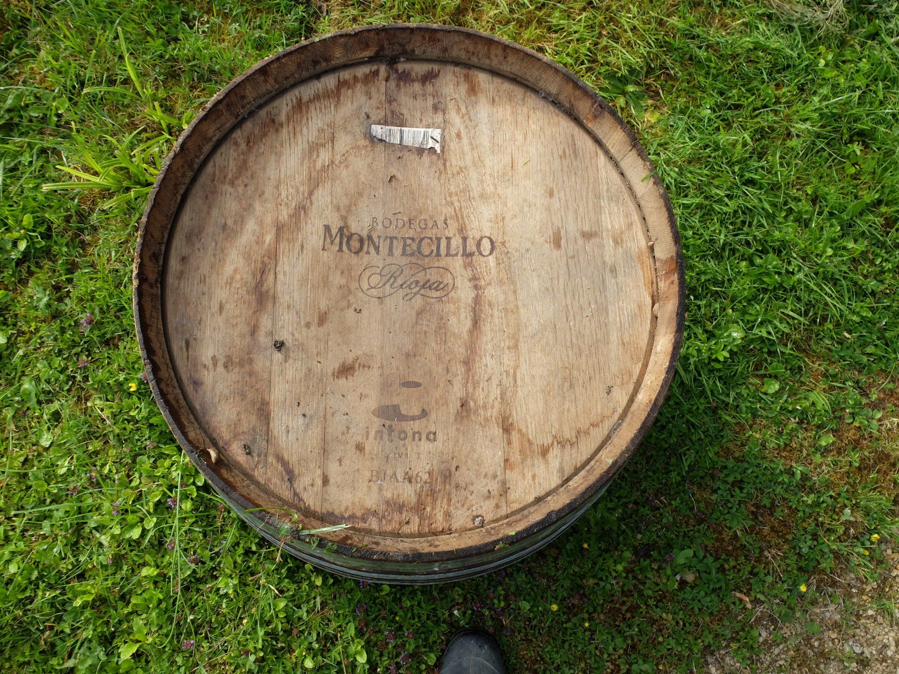 Bewässern & Giessen: Holzfass Holzbottich Eichenholz Wasserfass Wasserzuber – Gebraucht aus Vinelz von woerni11 2