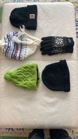 Sammlung Wintermützen/ Handschuhe