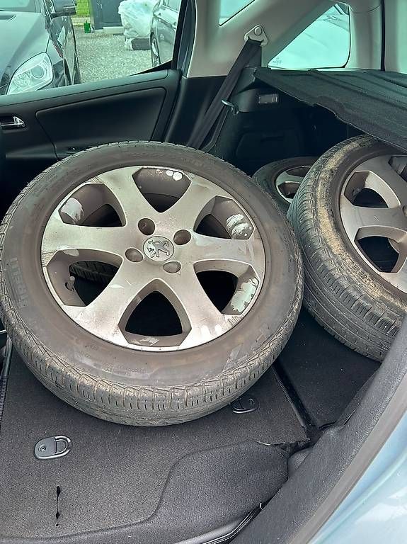 Autos: Peugeot 207 – Gebraucht aus Regensdorf von nabil78 3