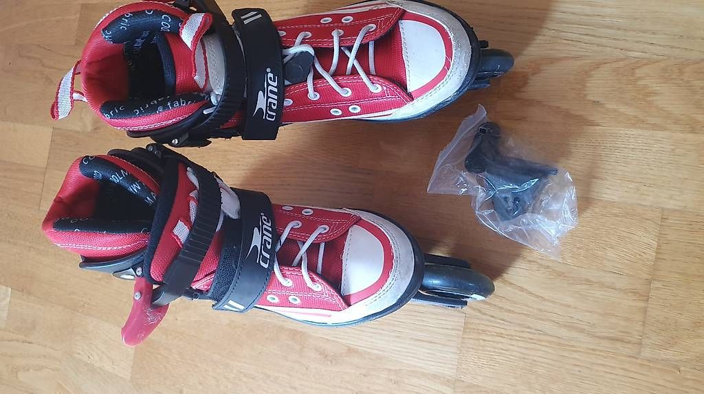 Inline-Skating & Rollschuhe: Verstellbare Inline Skates 33-37 mit Schonern und Bremse – Gebraucht aus Niederwangen b. Bern von thurncaro 3