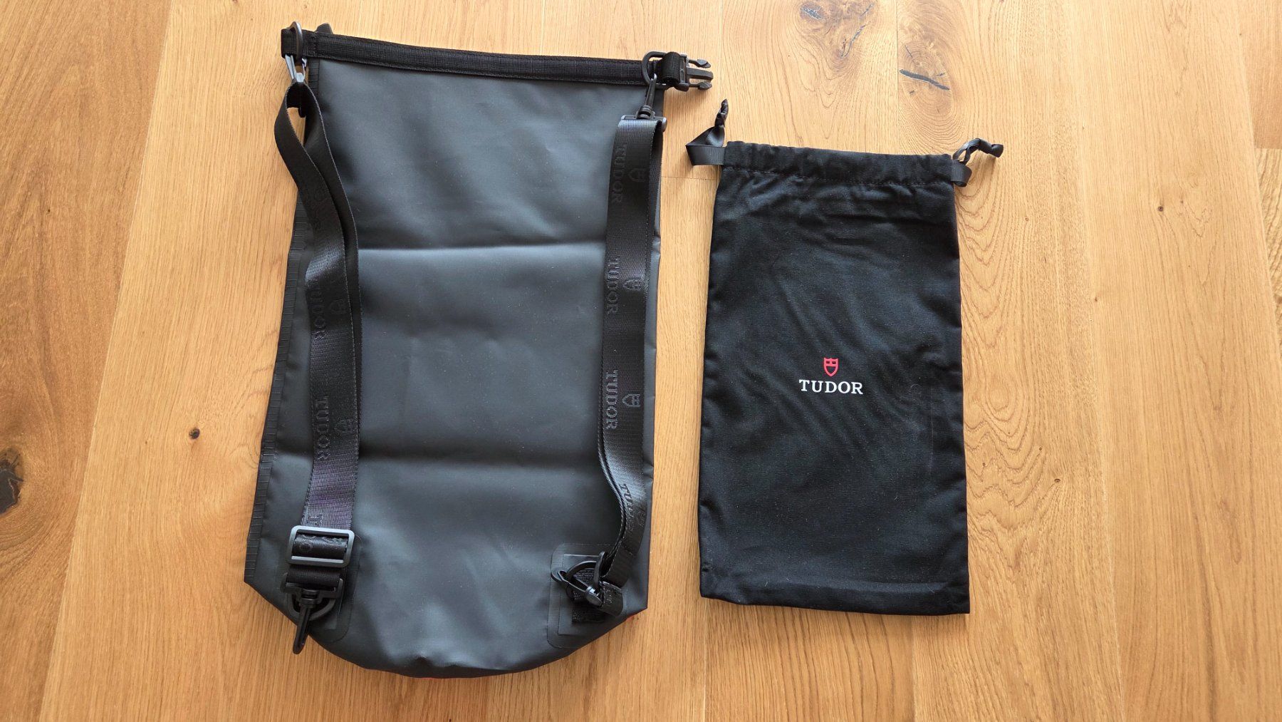 Borse: Tudor Dry Bag – Nuovo (secondo la descrizione) da Emmenbrücke venduto da Crabtree13 1