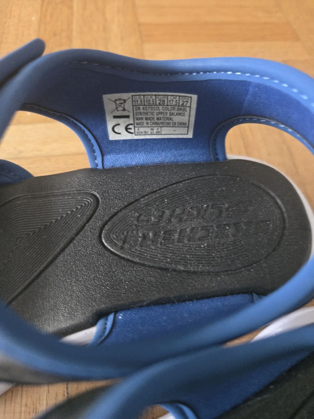 Schuhe für Jungen: Sketche Sandalen – Neu (gemäss Beschreibung) aus Berg TG von j_k_lgk9