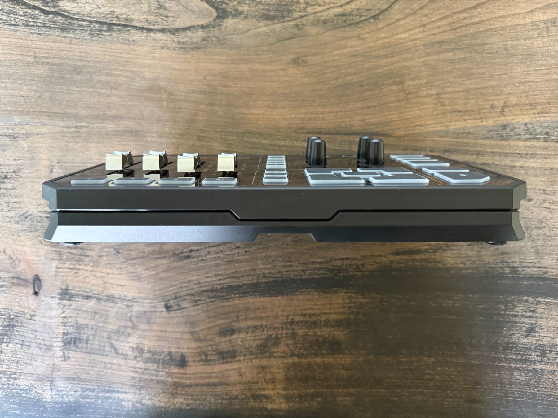 TC Helicon Console di mixaggio: TC Helicon GO XLR USB-Audiointerface mit 4-Kanel-Mixer – Usato da Gachnang venduto da JohnnyBeGood88 5